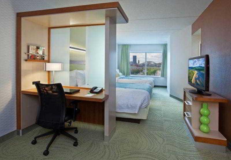 Springhill Suites Pittsburgh Southside Works Phòng bức ảnh
